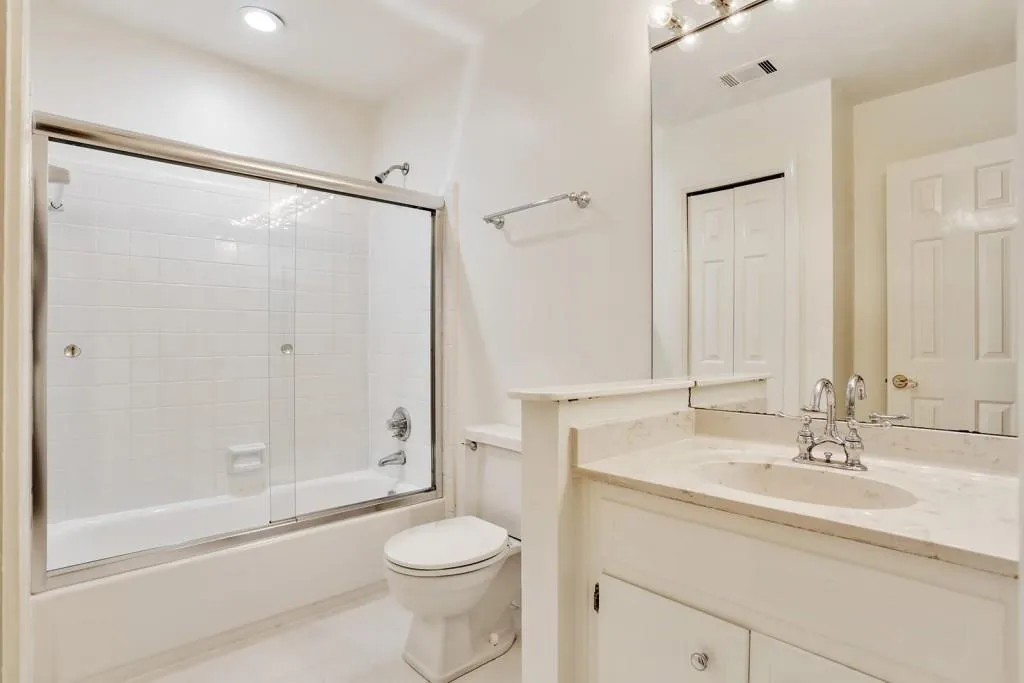 63 Willow Glen Ne, Sandy Springs, Georgia 30342, 3 Bedrooms Bedrooms, ,2 BathroomsBathrooms,Residential,Sold,63 Willow Glen Ne,6002454
