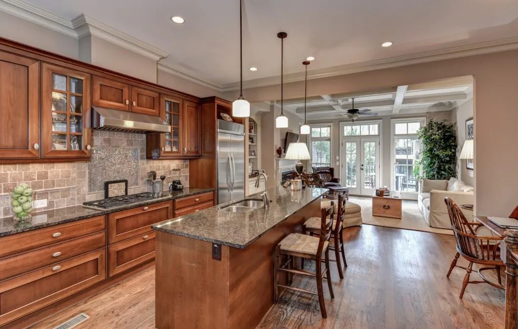 3568 Roswell Road Unit 3568, Atlanta, Georgia 30305, 3 Bedrooms Bedrooms, ,3 BathroomsBathrooms,Residential,Sold,3568 Roswell Road Unit 3568,5615422
