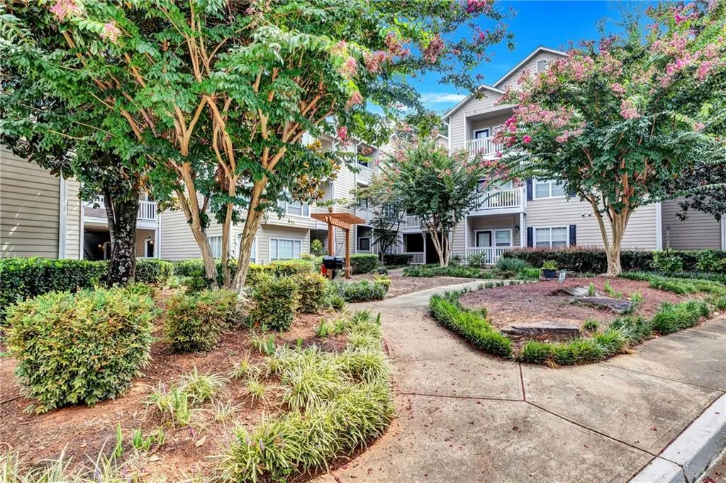1250 Parkwood Circle Se Unit 1113, Atlanta, Georgia 30339, 1 Bedroom Bedrooms, ,1 BathroomBathrooms,Residential,For Sale,1250 Parkwood Circle Se Unit 1113,7645110