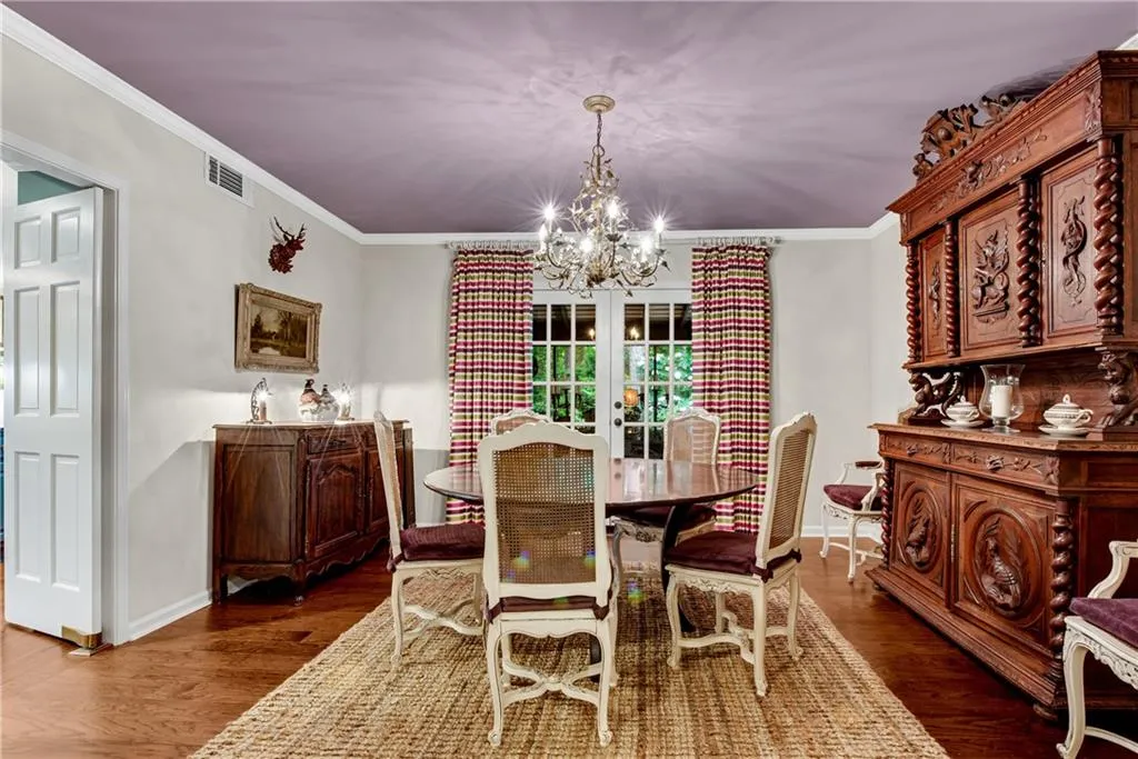 7495 Old Maine Trail, Sandy Springs, Georgia 30328, 4 Bedrooms Bedrooms, ,3 BathroomsBathrooms,Residential,Sold,7495 Old Maine Trail,7384425