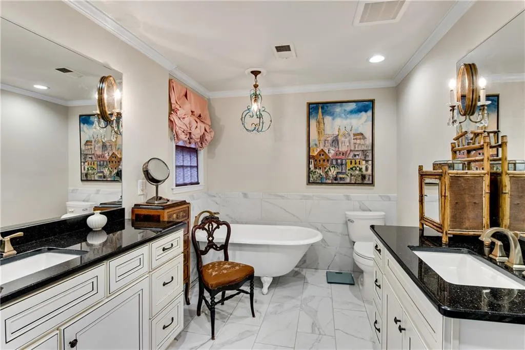 7495 Old Maine Trail, Sandy Springs, Georgia 30328, 4 Bedrooms Bedrooms, ,3 BathroomsBathrooms,Residential,Sold,7495 Old Maine Trail,7384425