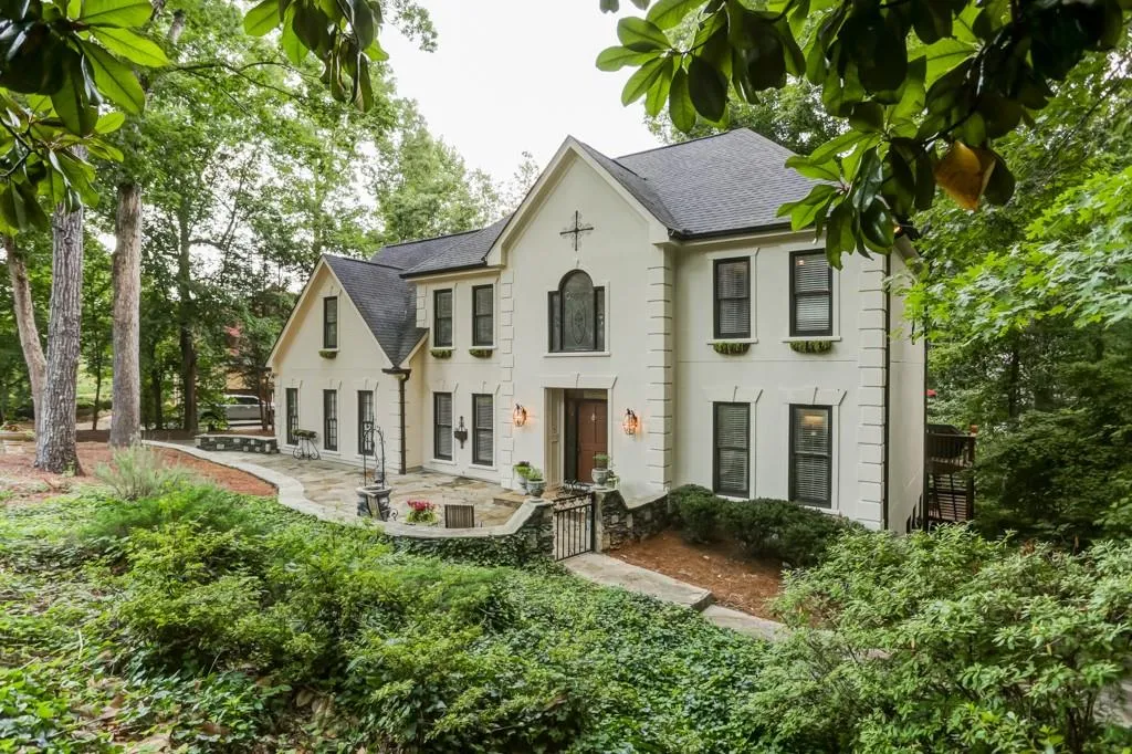 220 Wing Mill Road, Atlanta, Georgia 30350, 5 Bedrooms Bedrooms, ,5 BathroomsBathrooms,Residential,Sold,220 Wing Mill Road,6581108