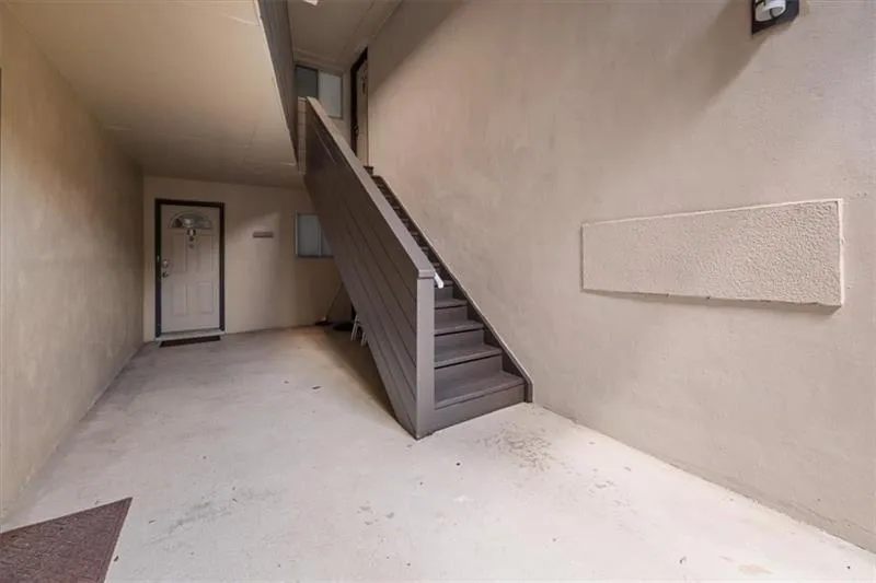 346 Carpenter Drive Unit 68, Atlanta, Georgia 30328, 2 Bedrooms Bedrooms, ,2 BathroomsBathrooms,Residential,Sold,346 Carpenter Drive Unit 68,7447338