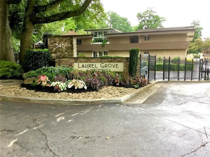 346 Carpenter Drive Unit 68, Atlanta, Georgia 30328, 2 Bedrooms Bedrooms, ,2 BathroomsBathrooms,Residential,Sold,346 Carpenter Drive Unit 68,7447338