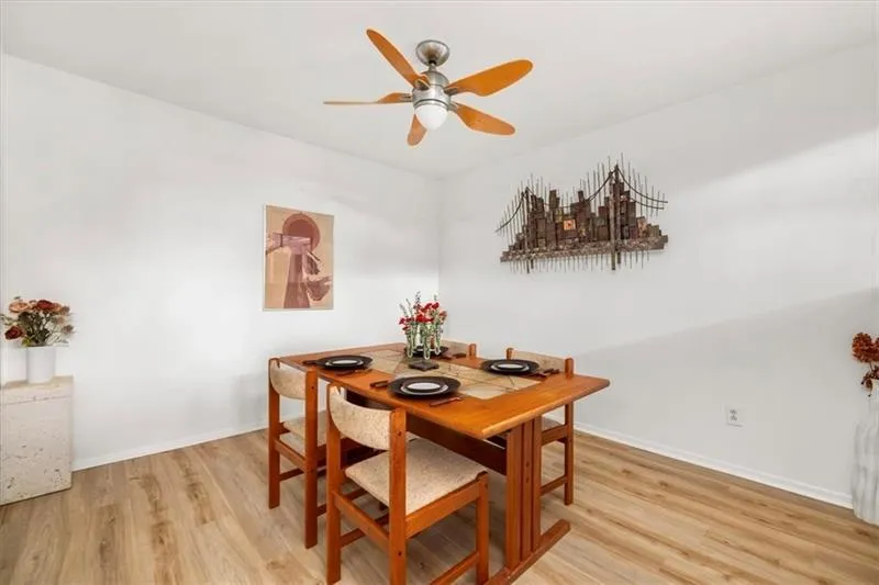 346 Carpenter Drive Unit 68, Atlanta, Georgia 30328, 2 Bedrooms Bedrooms, ,2 BathroomsBathrooms,Residential,Sold,346 Carpenter Drive Unit 68,7447338