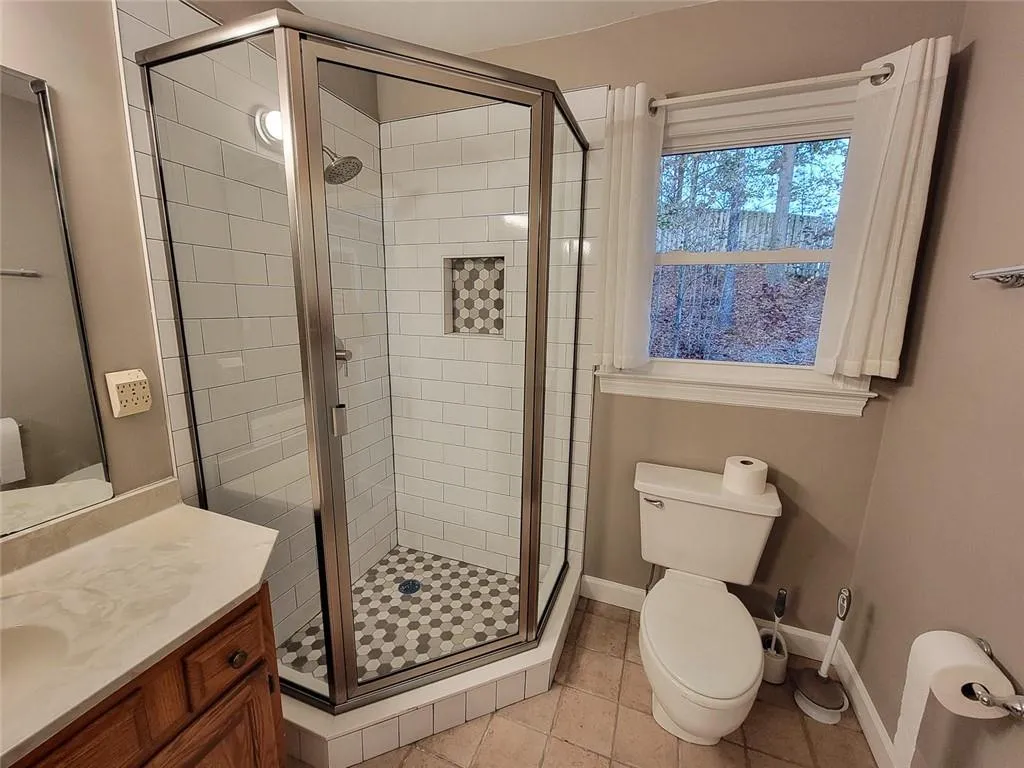 6 Forest Ridge Court, Sandy Springs, Georgia 30350, 3 Bedrooms Bedrooms, ,3 BathroomsBathrooms,Residential,Sold,6 Forest Ridge Court,7136726