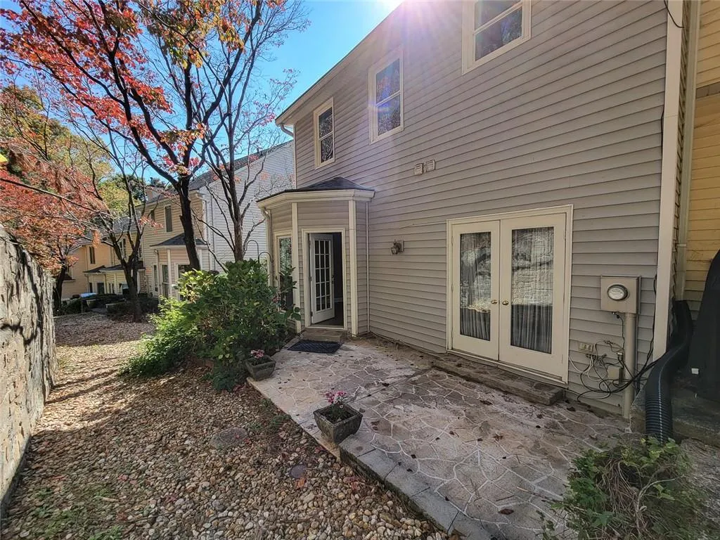 6 Forest Ridge Court, Sandy Springs, Georgia 30350, 3 Bedrooms Bedrooms, ,3 BathroomsBathrooms,Residential,Sold,6 Forest Ridge Court,7136726