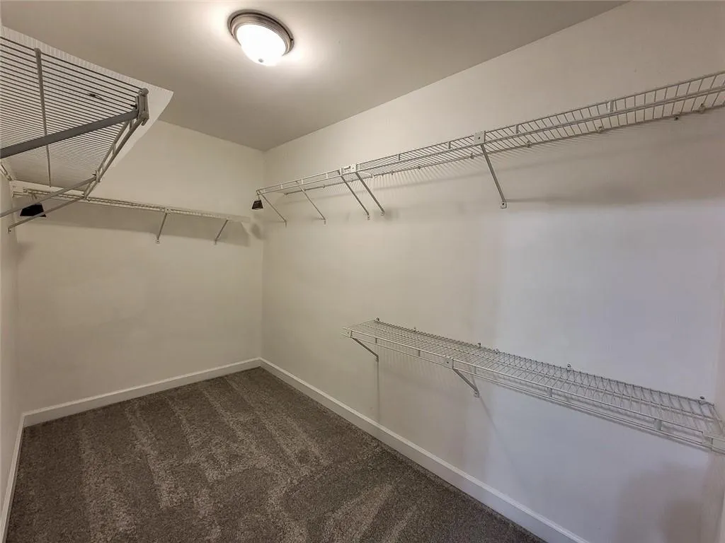 6 Forest Ridge Court, Sandy Springs, Georgia 30350, 3 Bedrooms Bedrooms, ,3 BathroomsBathrooms,Residential,Sold,6 Forest Ridge Court,7136726