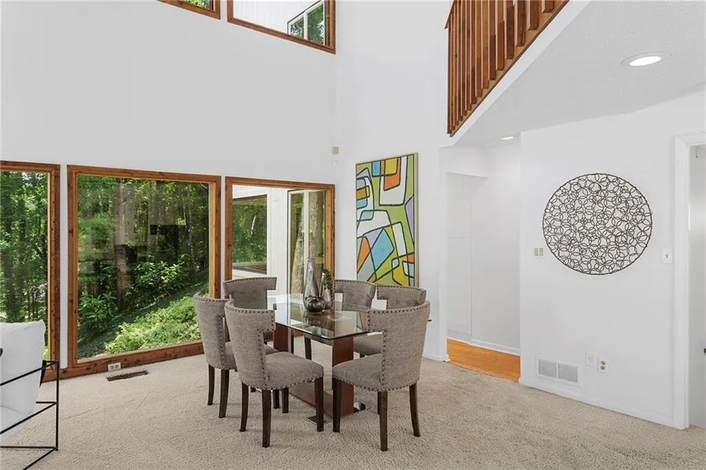 8955 Ridgemont Drive Ne, Sandy Springs, Georgia 30350, 5 Bedrooms Bedrooms, ,4 BathroomsBathrooms,Residential,Sold,8955 Ridgemont Drive Ne,7103233