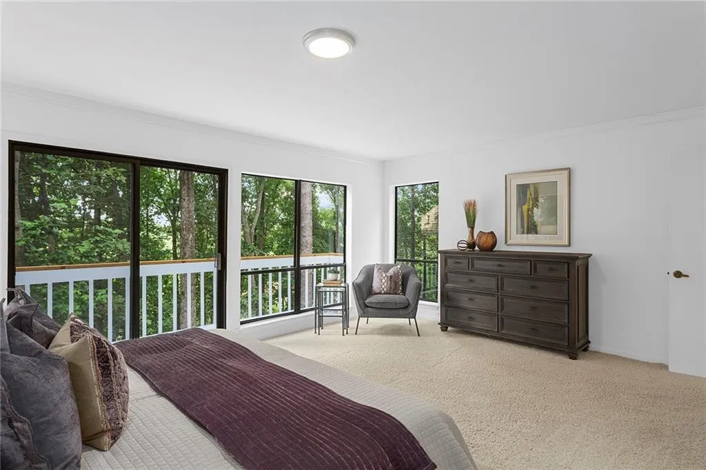 8955 Ridgemont Drive Ne, Sandy Springs, Georgia 30350, 5 Bedrooms Bedrooms, ,4 BathroomsBathrooms,Residential,Sold,8955 Ridgemont Drive Ne,7103233