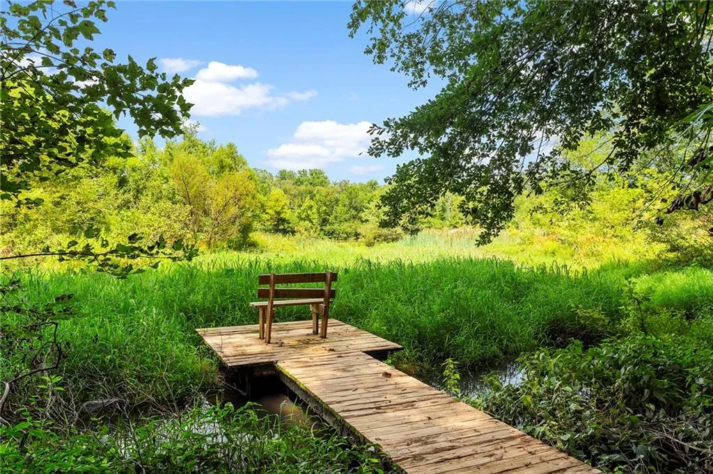 8955 Ridgemont Drive Ne, Sandy Springs, Georgia 30350, 5 Bedrooms Bedrooms, ,4 BathroomsBathrooms,Residential,Sold,8955 Ridgemont Drive Ne,7103233