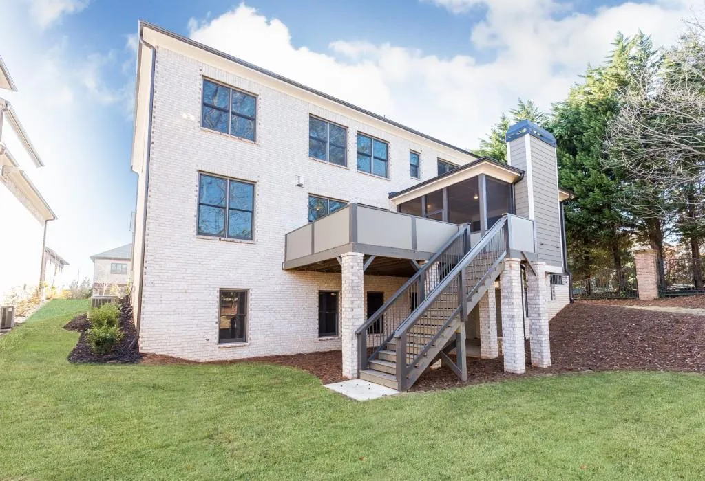 606 Esfun Trace, Atlanta, Georgia 30328, 5 Bedrooms Bedrooms, ,4 BathroomsBathrooms,Residential,Sold,606 Esfun Trace,5957630