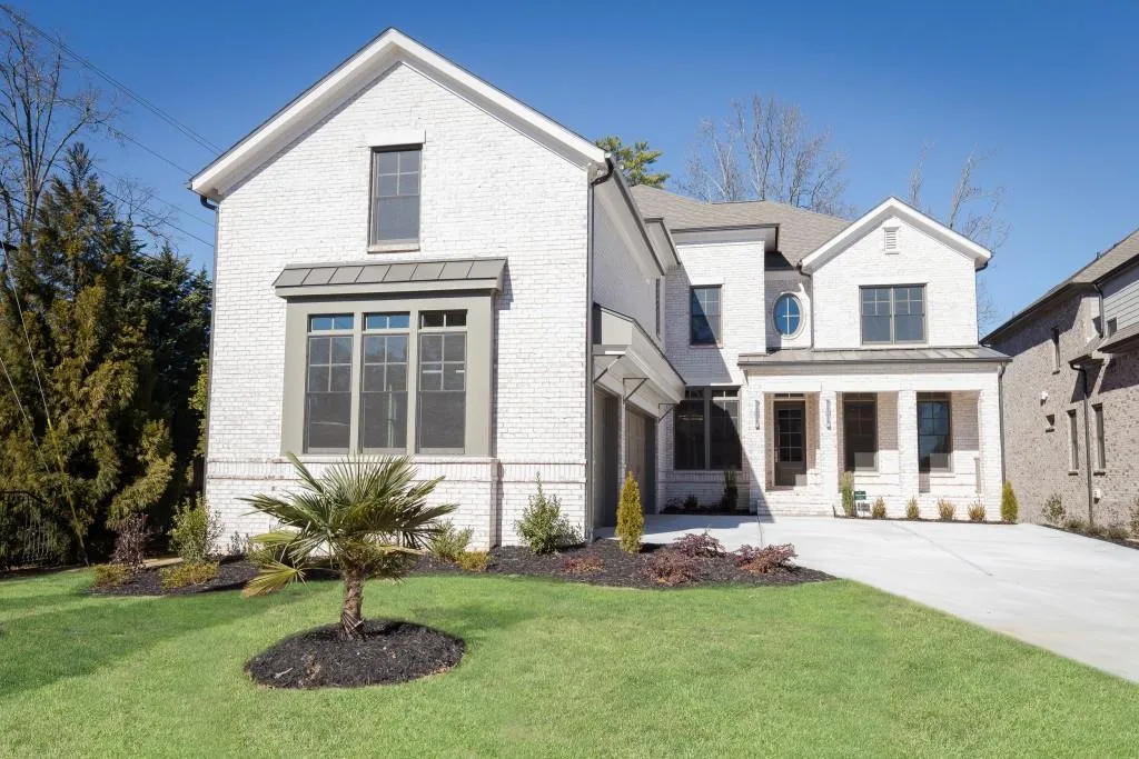 606 Esfun Trace, Atlanta, Georgia 30328, 5 Bedrooms Bedrooms, ,4 BathroomsBathrooms,Residential,Sold,606 Esfun Trace,5957630