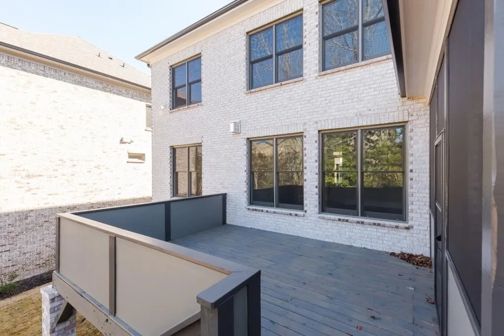 606 Esfun Trace, Atlanta, Georgia 30328, 5 Bedrooms Bedrooms, ,4 BathroomsBathrooms,Residential,Sold,606 Esfun Trace,5957630
