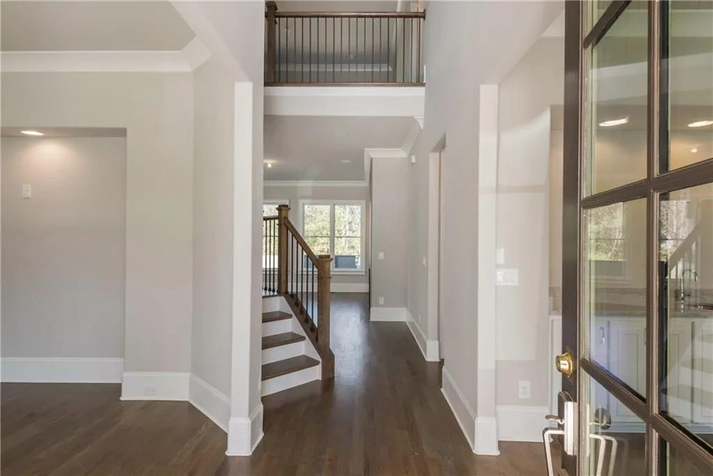 606 Esfun Trace, Atlanta, Georgia 30328, 5 Bedrooms Bedrooms, ,4 BathroomsBathrooms,Residential,Sold,606 Esfun Trace,5957630