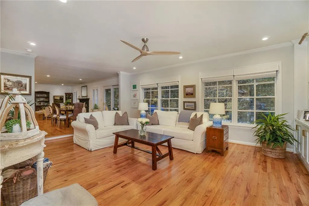 560 Amberidge Trail, Atlanta, Georgia 30328, 3 Bedrooms Bedrooms, ,3 BathroomsBathrooms,Residential,Sold,560 Amberidge Trail,7162854 560 Amberidge Trail, Atlanta, Georgia 30328, 3 Bedrooms Bedrooms, ,3 BathroomsBathrooms,Residential,Sold,560 Amberidge Trail,7162854