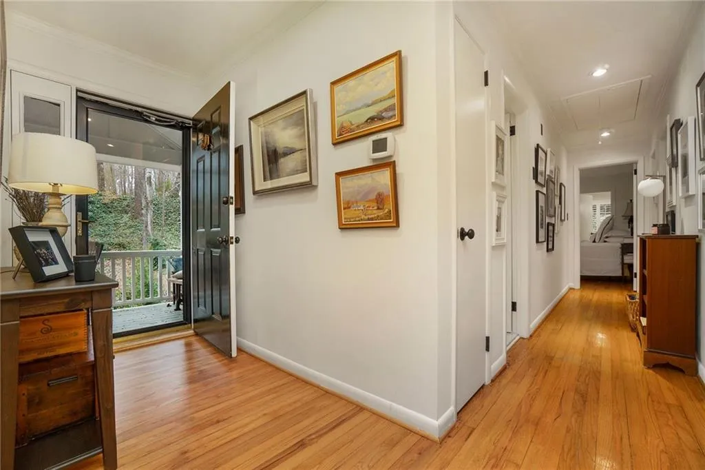 560 Amberidge Trail, Atlanta, Georgia 30328, 3 Bedrooms Bedrooms, ,3 BathroomsBathrooms,Residential,Sold,560 Amberidge Trail,7162854 560 Amberidge Trail, Atlanta, Georgia 30328, 3 Bedrooms Bedrooms, ,3 BathroomsBathrooms,Residential,Sold,560 Amberidge Trail,7162854