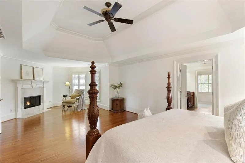 525 Glenmanor Court, Sandy Springs, Georgia 30328, 5 Bedrooms Bedrooms, ,5 BathroomsBathrooms,Residential,Sold,525 Glenmanor Court,7486410