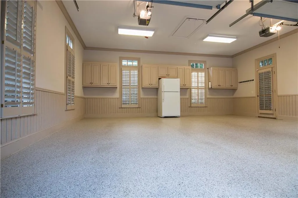 4989 Peachtree Dunwoody Road, Atlanta, Georgia 30342, 5 Bedrooms Bedrooms, ,4 BathroomsBathrooms,Residential,Sold,4989 Peachtree Dunwoody Road,5913197