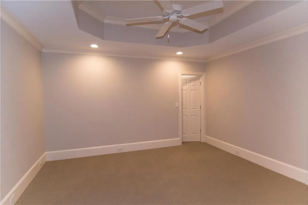 4989 Peachtree Dunwoody Road, Atlanta, Georgia 30342, 5 Bedrooms Bedrooms, ,4 BathroomsBathrooms,Residential,Sold,4989 Peachtree Dunwoody Road,5913197