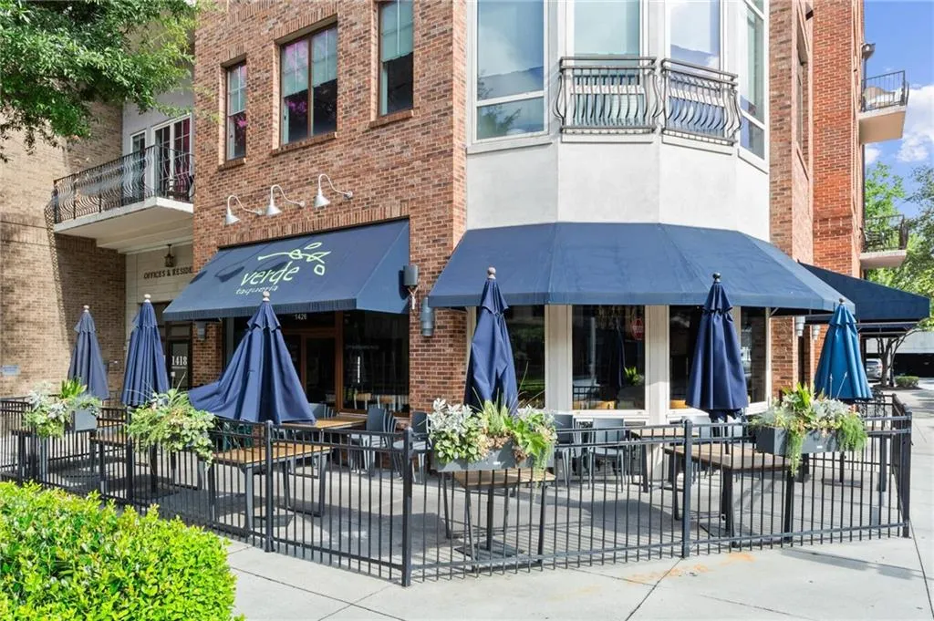 Verde is another of the staples but there are even more that cannot be missed Dresden is the heart of Brookhaven especially on the weekends for the farmers market and as neighbors all come together