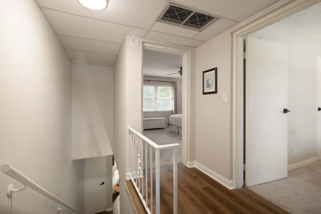 4060 Haverhill Drive Unit D, Atlanta, Georgia 30342, 2 Bedrooms Bedrooms, ,1 BathroomBathrooms,Residential,For Sale,4060 Haverhill Drive Unit D,7627003