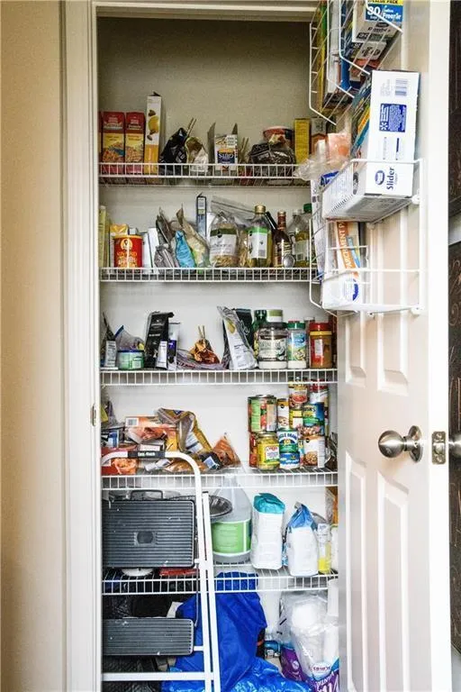 7536 Highlands Point, Atlanta, Georgia 30328, 3 Bedrooms Bedrooms, ,3 BathroomsBathrooms,Residential,Sold,7536 Highlands Point,6836790