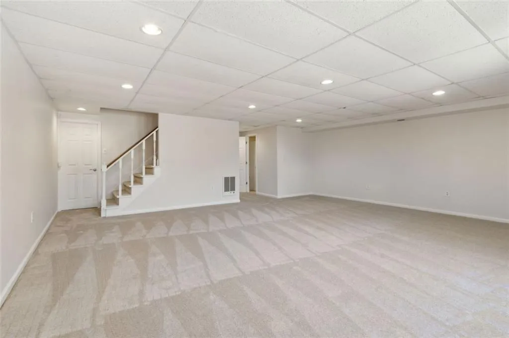 Amazing space ready for you to use!