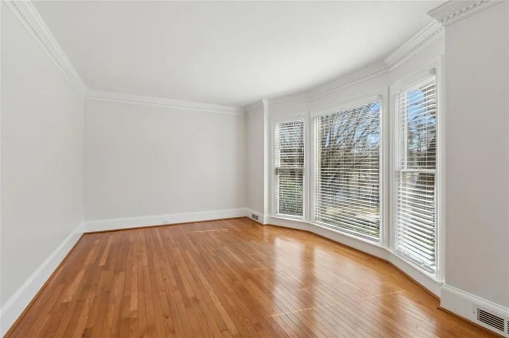 Naturally daylit formal living room/home office