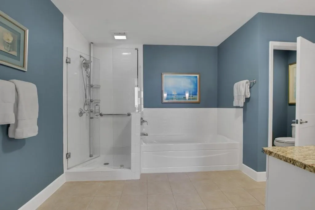 2795 Peachtree Road Ne Unit 1205, Atlanta, Georgia 30305, 2 Bedrooms Bedrooms, 0 ,2 BathroomsBathrooms,Residential,For Sale,2795 Peachtree Road Ne Unit 1205,7828839