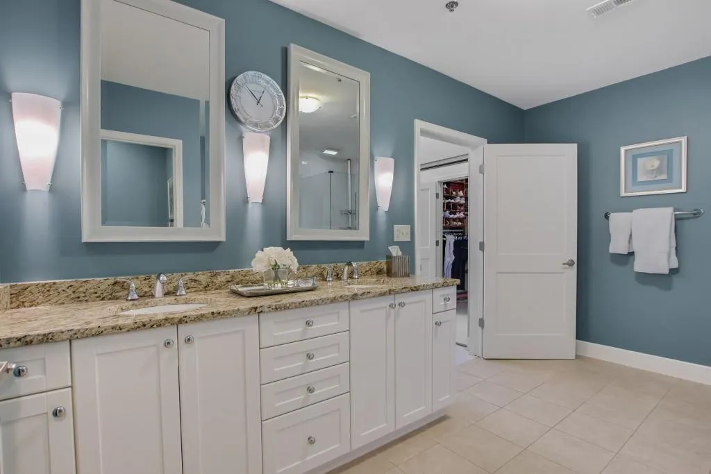 2795 Peachtree Road Ne Unit 1205, Atlanta, Georgia 30305, 2 Bedrooms Bedrooms, 0 ,2 BathroomsBathrooms,Residential,For Sale,2795 Peachtree Road Ne Unit 1205,7828839