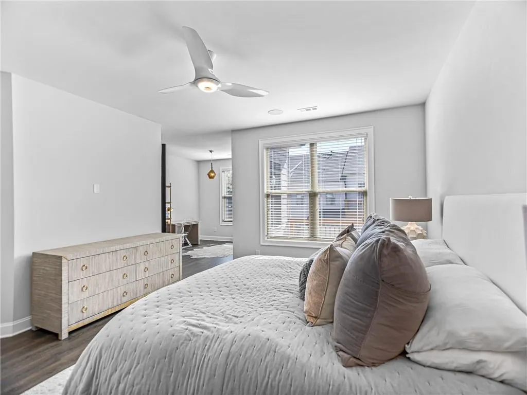 4306 Parkside Place, Atlanta, Georgia 30342, 3 Bedrooms Bedrooms, ,3 BathroomsBathrooms,Residential,Sold,4306 Parkside Place,7141806