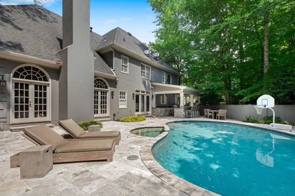 135 Gilford Way, Sandy Springs, Georgia 30350, 5 Bedrooms Bedrooms, ,4 BathroomsBathrooms,Residential,Sold,135 Gilford Way,6618084