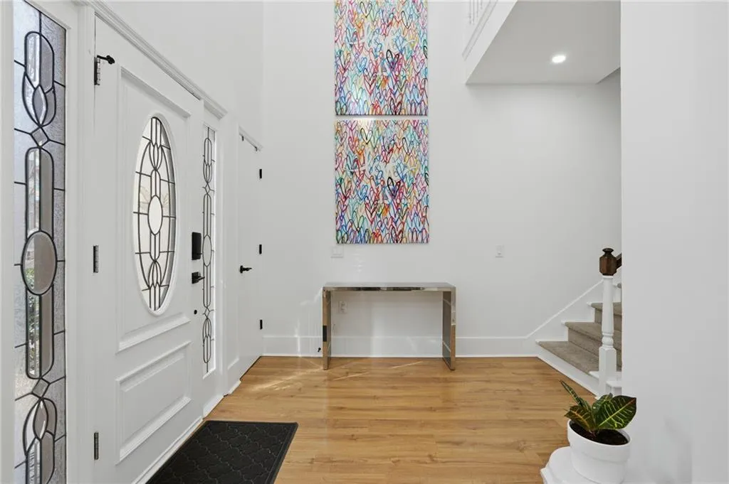 3475 Oak Valley Road Ne Unit 120, Atlanta, Georgia 30326, 3 Bedrooms Bedrooms, 0 ,2 BathroomsBathrooms,Residential,For Sale,3475 Oak Valley Road Ne Unit 120,7713050