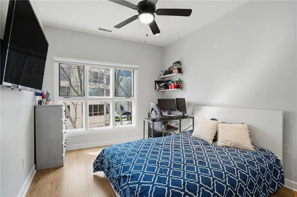 3475 Oak Valley Road Ne Unit 120, Atlanta, Georgia 30326, 3 Bedrooms Bedrooms, 0 ,2 BathroomsBathrooms,Residential,For Sale,3475 Oak Valley Road Ne Unit 120,7713050