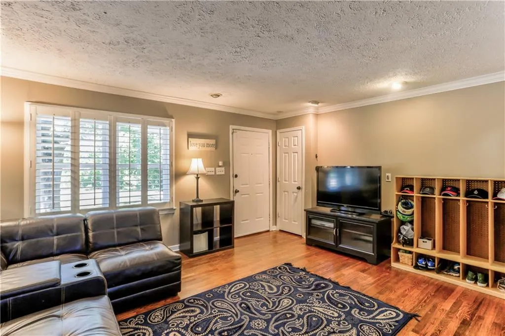 2661 Caldwell Road Ne, Brookhaven, Georgia 30319, 3 Bedrooms Bedrooms, ,2 BathroomsBathrooms,Residential,Sold,2661 Caldwell Road Ne,5923741