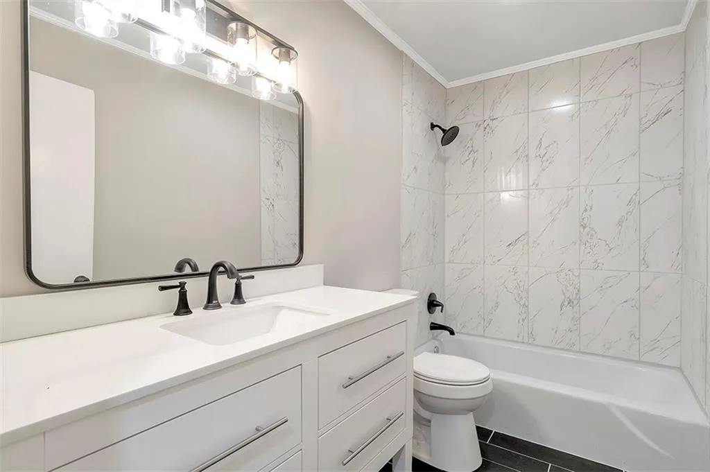 5400 Roswell Road Unit N6, Atlanta, Georgia 30342, 2 Bedrooms Bedrooms, ,2 BathroomsBathrooms,Residential,Sold,5400 Roswell Road Unit N6,7129637