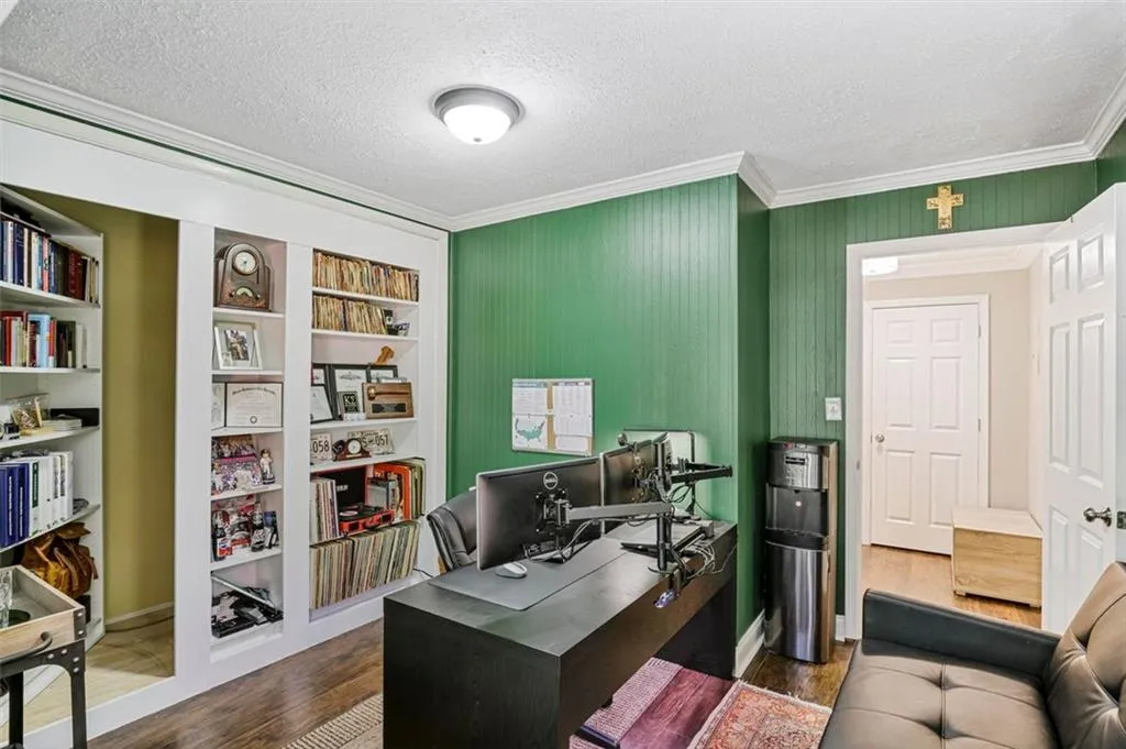 53 Basswood Circle Ne, Sandy Springs, Georgia 30328, 4 Bedrooms Bedrooms, ,3 BathroomsBathrooms,Residential,Sold,53 Basswood Circle Ne,7228350