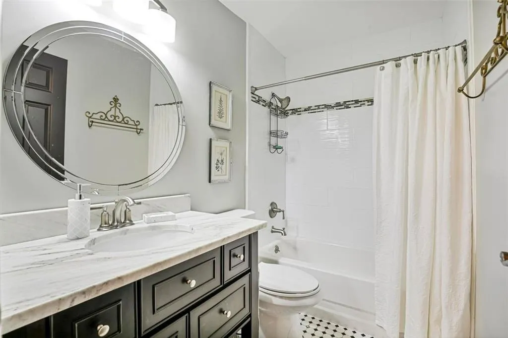 53 Basswood Circle Ne, Sandy Springs, Georgia 30328, 4 Bedrooms Bedrooms, ,3 BathroomsBathrooms,Residential,Sold,53 Basswood Circle Ne,7228350