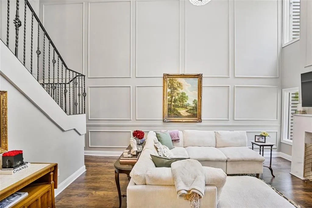 53 Basswood Circle Ne, Sandy Springs, Georgia 30328, 4 Bedrooms Bedrooms, ,3 BathroomsBathrooms,Residential,Sold,53 Basswood Circle Ne,7228350