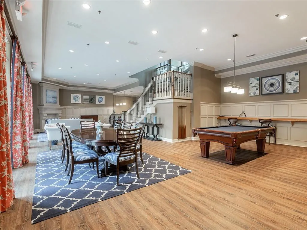 1147 Glenridge Place, Atlanta, Georgia 30342, 1 Bedroom Bedrooms, ,1 BathroomBathrooms,Residential,Sold,1147 Glenridge Place,7083546