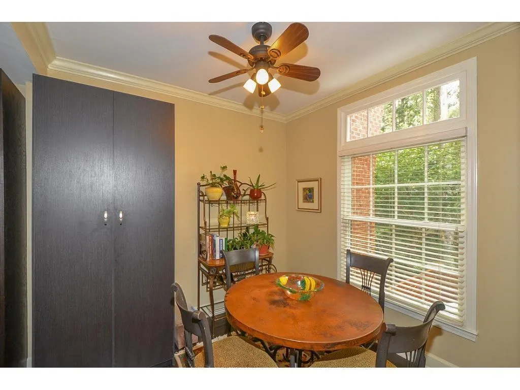 104 Jefferson Circle, Sandy Springs, Georgia 30328, 3 Bedrooms Bedrooms, ,2 BathroomsBathrooms,Residential,Sold,104 Jefferson Circle,5699288