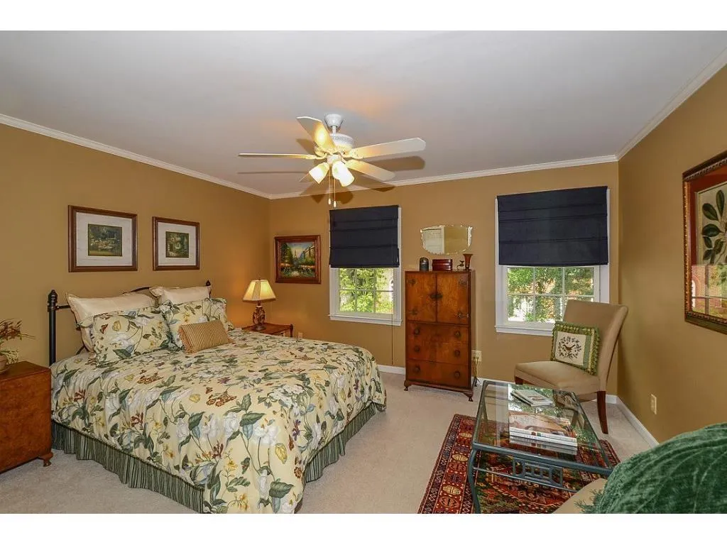 104 Jefferson Circle, Sandy Springs, Georgia 30328, 3 Bedrooms Bedrooms, ,2 BathroomsBathrooms,Residential,Sold,104 Jefferson Circle,5699288