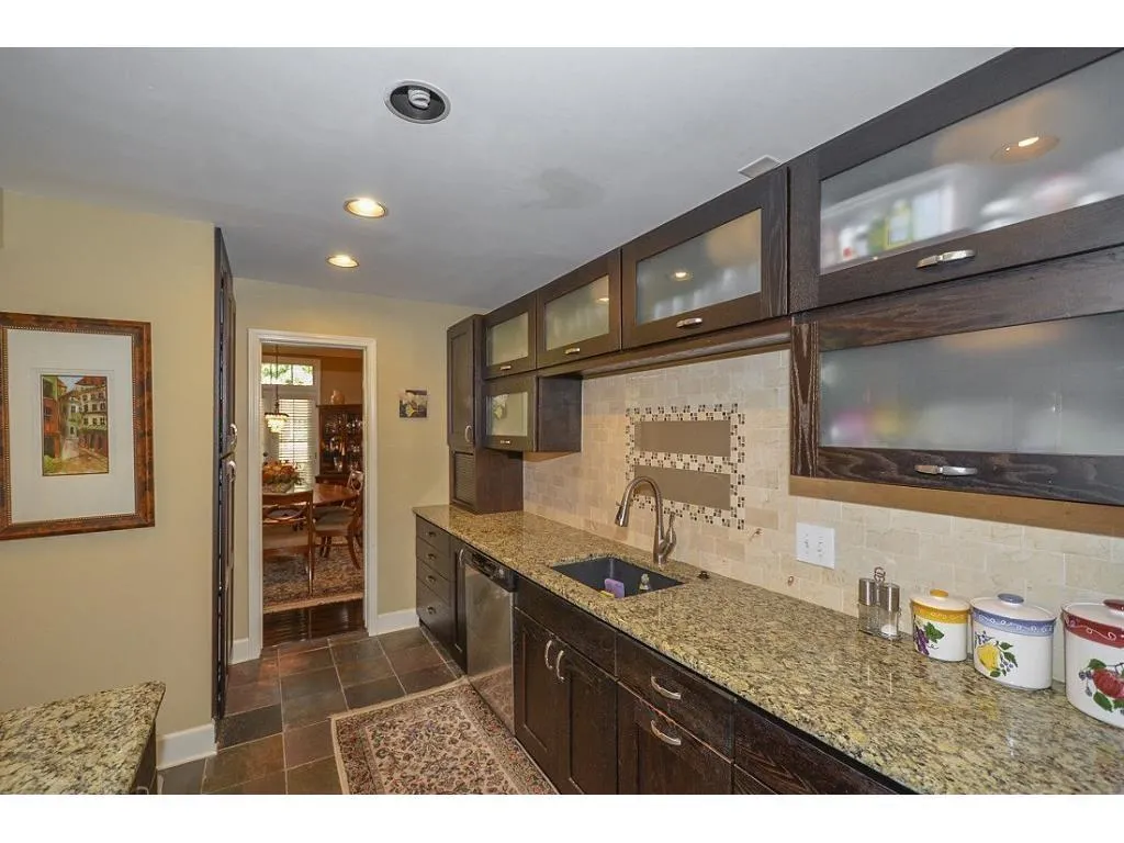 104 Jefferson Circle, Sandy Springs, Georgia 30328, 3 Bedrooms Bedrooms, ,2 BathroomsBathrooms,Residential,Sold,104 Jefferson Circle,5699288