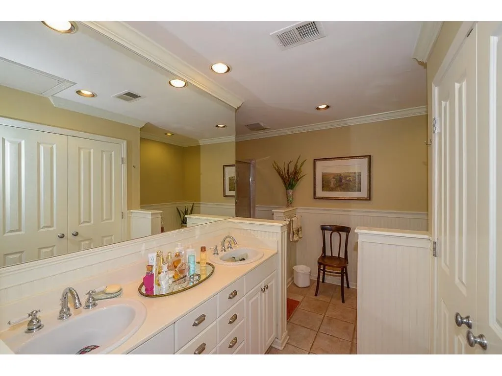 104 Jefferson Circle, Sandy Springs, Georgia 30328, 3 Bedrooms Bedrooms, ,2 BathroomsBathrooms,Residential,Sold,104 Jefferson Circle,5699288