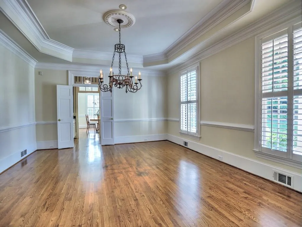 545 Old Cobblestone Drive, Sandy Springs, Georgia 30350, 6 Bedrooms Bedrooms, ,6 BathroomsBathrooms,Residential,Sold,545 Old Cobblestone Drive,6564723