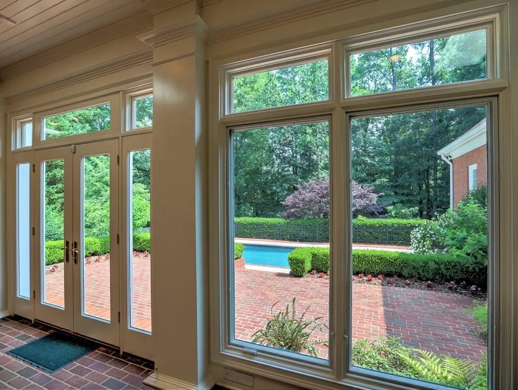 545 Old Cobblestone Drive, Sandy Springs, Georgia 30350, 6 Bedrooms Bedrooms, ,6 BathroomsBathrooms,Residential,Sold,545 Old Cobblestone Drive,6564723
