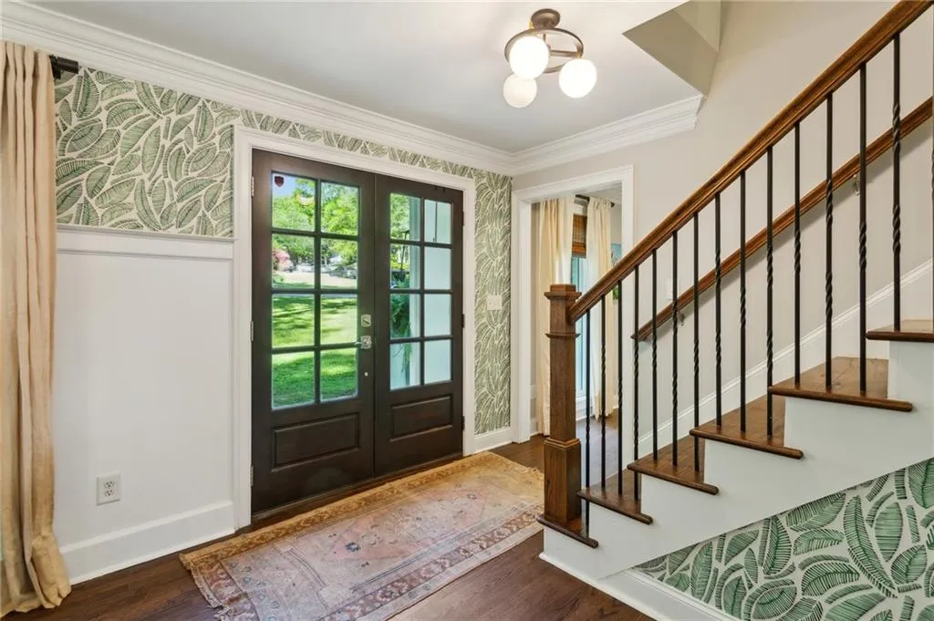 4505 Glengary Drive Ne, Atlanta, Georgia 30342, 4 Bedrooms Bedrooms, ,3 BathroomsBathrooms,Residential,For Sale,4505 Glengary Drive Ne,7642119