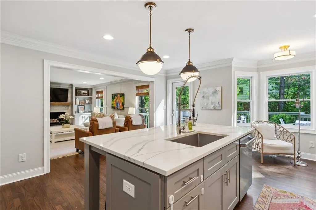 4505 Glengary Drive Ne, Atlanta, Georgia 30342, 4 Bedrooms Bedrooms, ,3 BathroomsBathrooms,Residential,For Sale,4505 Glengary Drive Ne,7642119