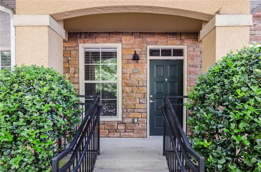 10 Perimeter Summit Boulevard Ne Unit 4119, Brookhaven, Georgia 30319, 2 Bedrooms Bedrooms, ,2 BathroomsBathrooms,Residential,Sold,10 Perimeter Summit Boulevard Ne Unit 4119,5900305